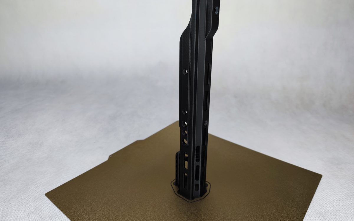 Front na stole drukarki